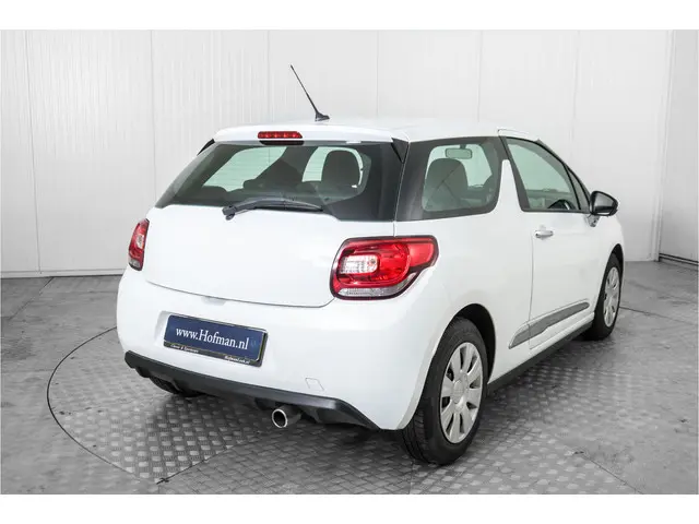 Citroën DS3 1.2 VTi 2014 Benzine 26