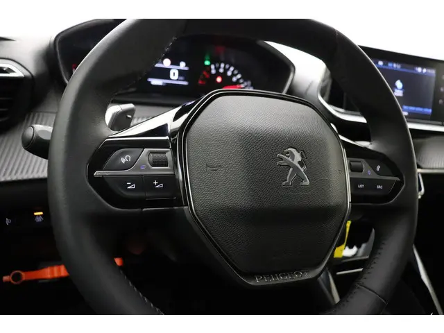 Peugeot 208 1.2T Automaat Allure 2022 Benzine 28