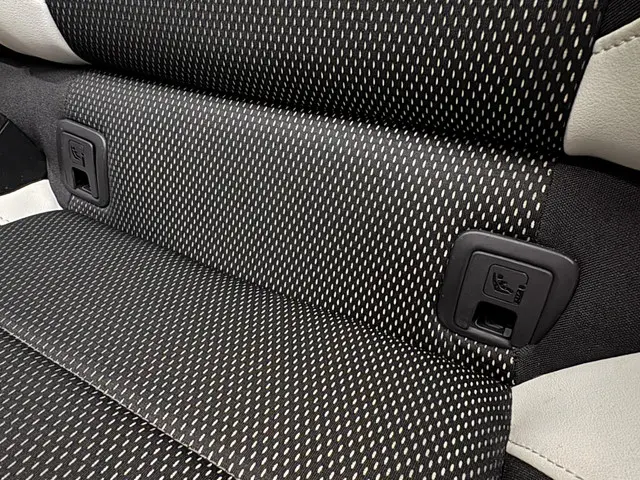 Volkswagen T-Roc 1.5 TSI Sport Business R 2021 Benzine 29