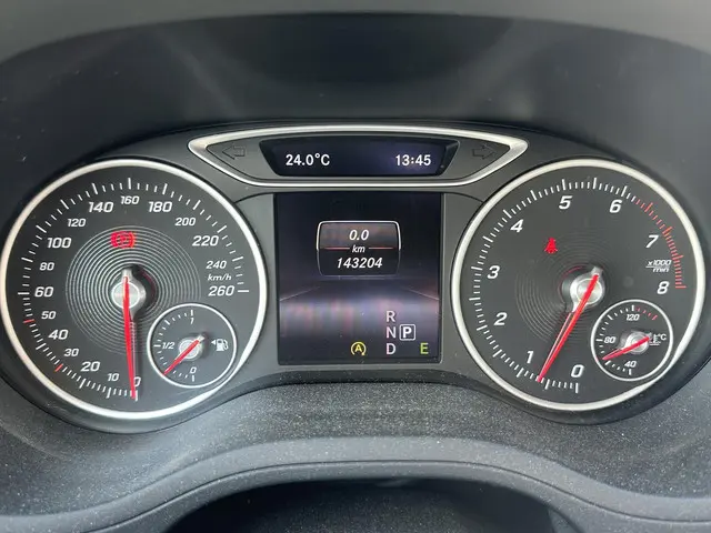 Mercedes-Benz B-Klasse 180 Ambition 2015 Benzine 4