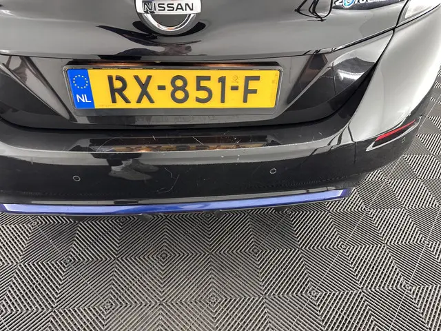 Nissan Leaf 2.ZERO EDITION 40 kWh 2018 Elektrisch 32