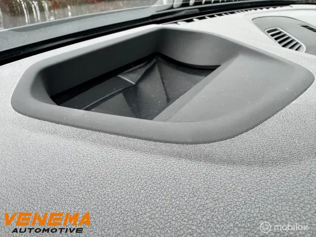 BMW 5 Serie Touring 530d M Sport Edition 2023 Diesel 16