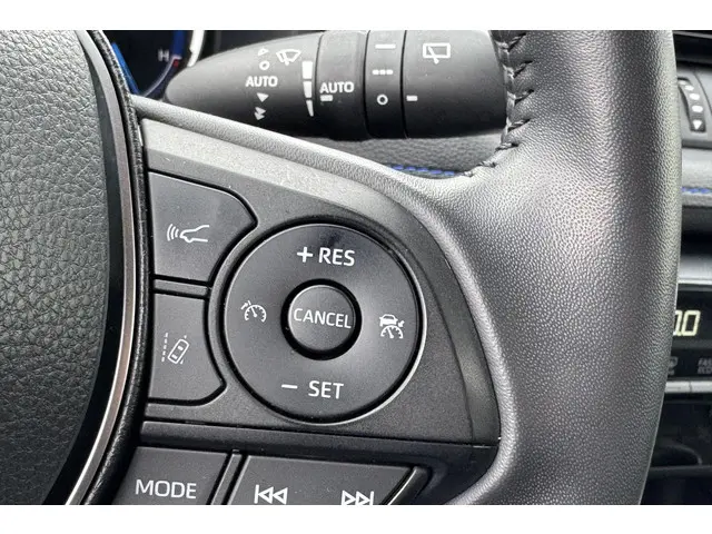 Toyota RAV4 2.5 Hybrid AWD Bi-Tone 2021 Hybride Benzine 15