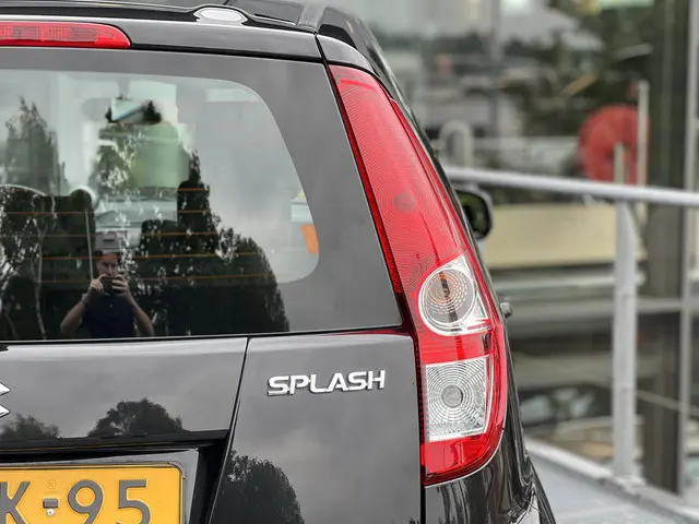 Suzuki Splash 1.0 VVT Comfort EASSS 2014 Benzine 12