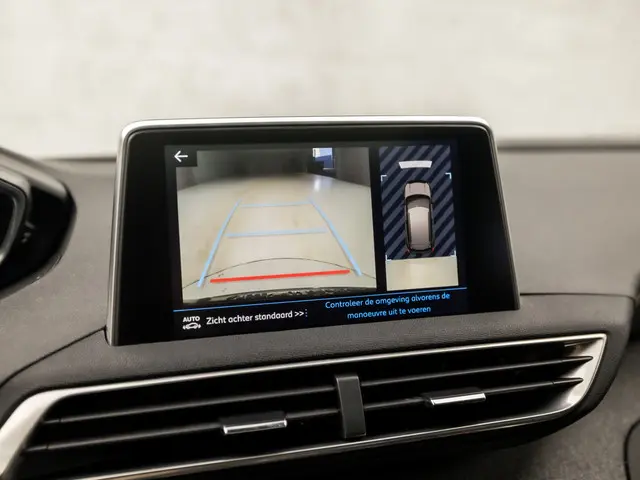 Peugeot 3008 1.6 e-THP GT Line 2017 Benzine 19