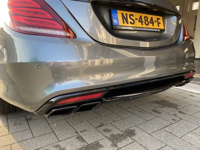 Mercedes-Benz S-Klasse 63 AMG 4Matic Lang 2016 Benzine 8