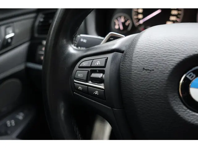 BMW X3 xDrive35i High Executive 2015 Benzine 31