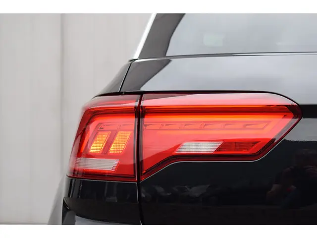 Volkswagen T-Roc 1.5 TSi 150pk Sport 2019 Benzine 22