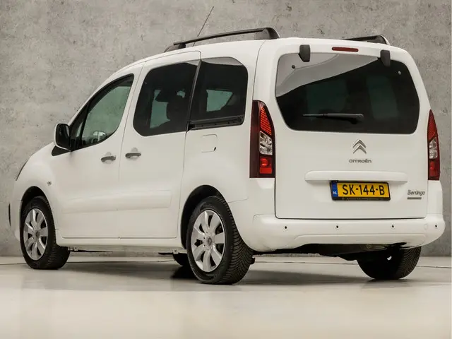 Citroën Berlingo 1.2 PureTech XTR 2017 Benzine 3