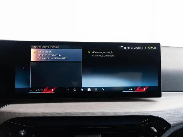 BMW 3 Serie Sedan 318i 2025 Benzine 33