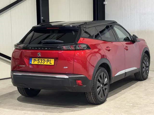 Peugeot e-2008 EV GT Pack 50 kWh 2021 Elektrisch 22
