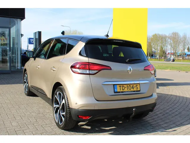 Renault Scénic 1.3 TCe Bose 2018 Benzine 3