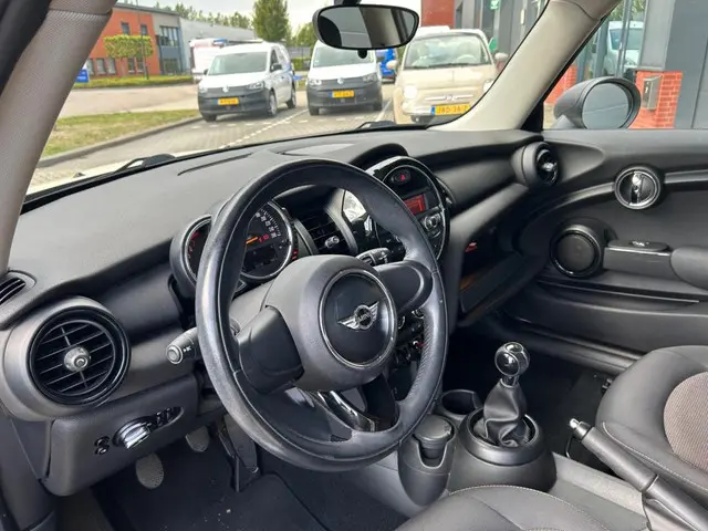 MINI One 1.2 2015 Benzine 6