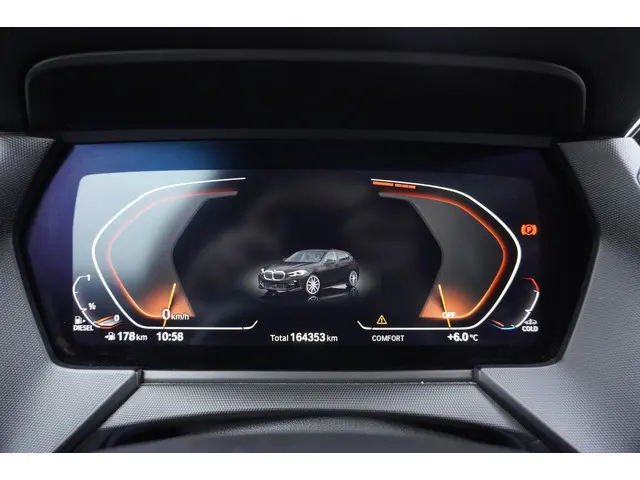 BMW 1 Serie 116d Corporate Executive 2020 Diesel 23