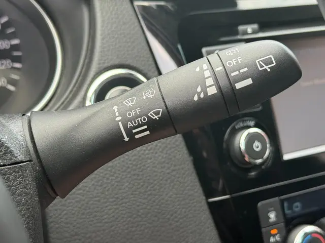 Nissan QASHQAI 1.2 N-Connect|NAVI|PANO|CLIMATE 2018 Benzine 18