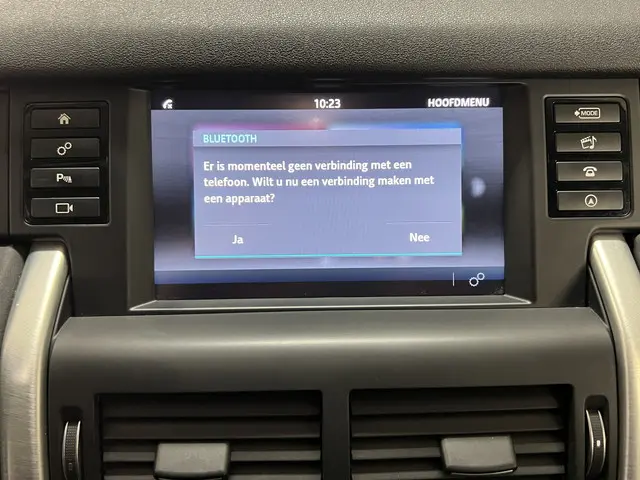 Land Rover Discovery Sport 2.0 TD4 SE 2018 Diesel 28