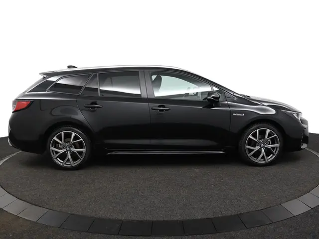 Suzuki Swace 1.8 Hybrid Select 2025 Hybride Benzine 13