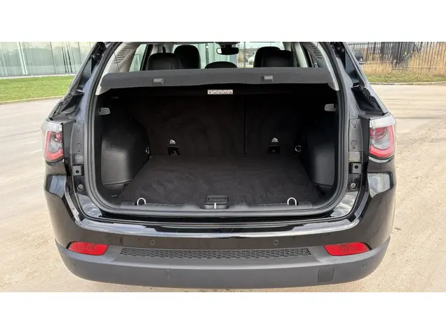 Jeep Compass 1.4 MultiAir Night Eagle 2018 Benzine 7