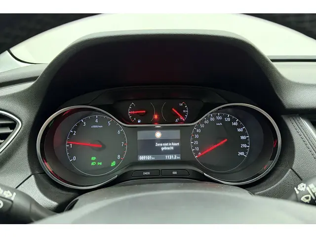 Opel Grandland X 1.2 Turbo 130pk Ultimate 2020 Benzine 26