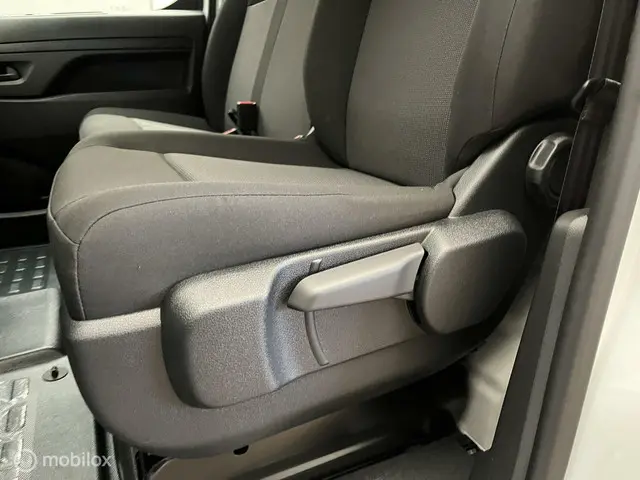 Peugeot Expert 2.0 BlueHDi 145 S&S EAT8 L3 2023 Diesel 29