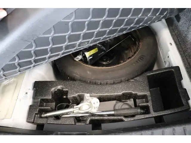 SEAT Ibiza ST 1.0 EcoTSI Style Connect 2015 Benzine 19