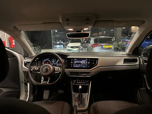 Volkswagen Polo 1.0 TSI R-Line 2018 Benzine 3