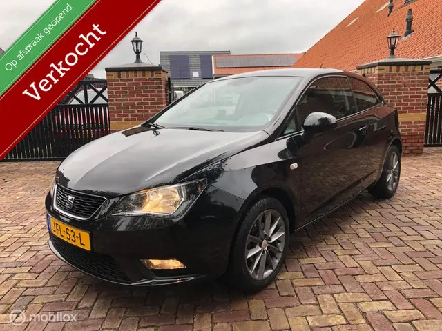 SEAT Ibiza SC 1.4 i-tech Vol opties!! 2013 Benzine