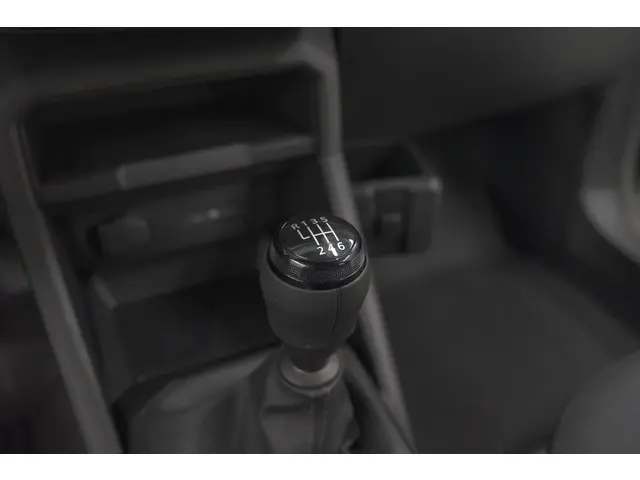 Dacia Duster Mild Hybrid 130 Extreme 2024 Benzine 44