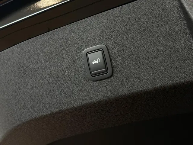 Renault 4 Comfort Range Iconic 52 kWh 2026 Elektrisch 33