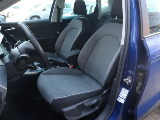 SEAT Arona 1.0 TSI Style Business 2019 Benzine 16