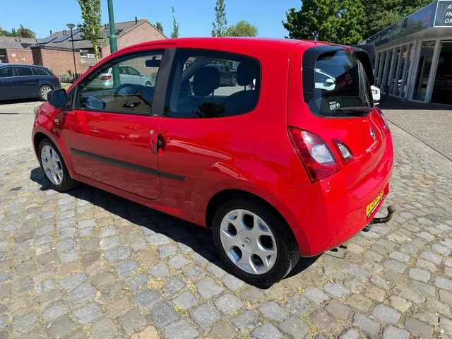 Renault Twingo 1.2 16V Parisienne 2013 Benzine 3