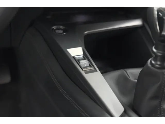 Peugeot 308 PureTech 130 Allure 2022 Benzine 42