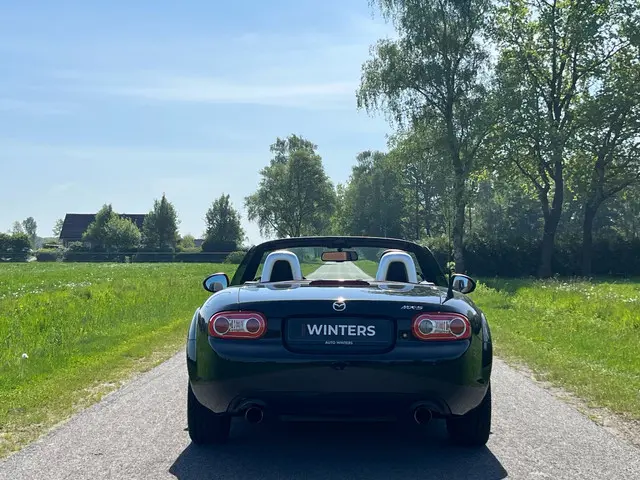 Mazda MX-5 1.8 Hanabi 2014 Benzine 26