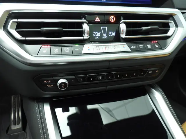 Alpina B4 ALPINA B4 Gran Coupe Allrad 2024 Benzine 13