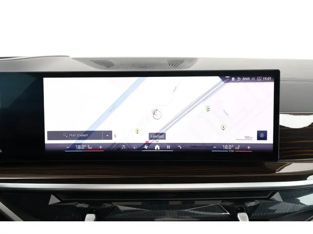 BMW X5 xDrive50e 2025 Hybride Benzine 32