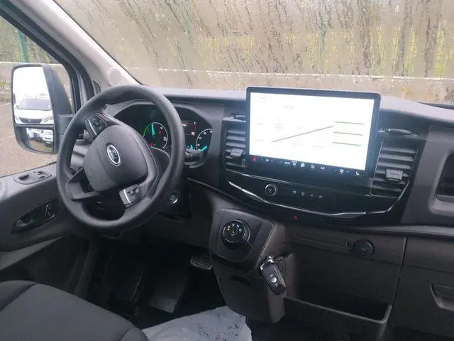 Ford E-Transit 350 L3H2 Ambiente 68 kWh 2025 Elektrisch 3