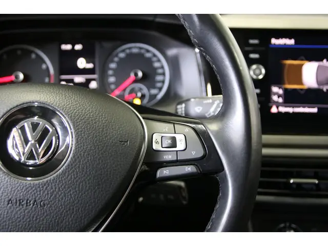 Volkswagen Polo 1.0 TSI NAP/Origineel NL 2019 Benzine 17