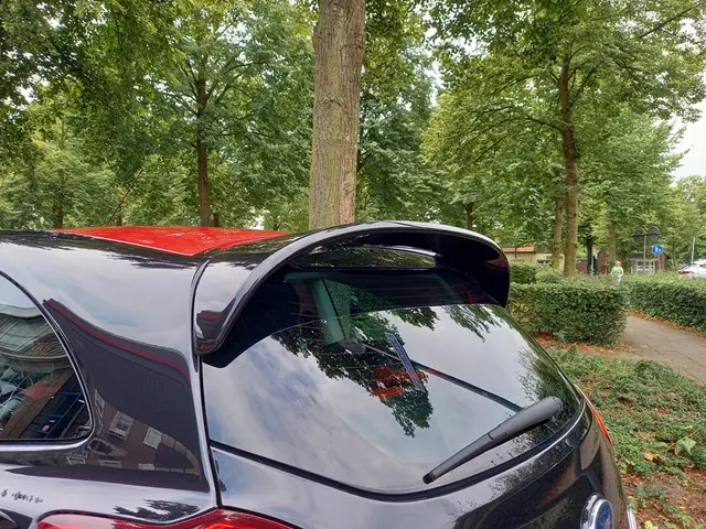 Ford Ka 1.2 inj. 69-pk Titanium X Black & Red 2015 Benzine 16