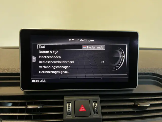 Audi Q5 50 TFSI e S edition 2020 Hybride Benzine 24