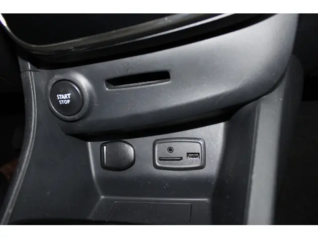 Renault Clio 0.9 TCe Dynamique 2014 Benzine 20