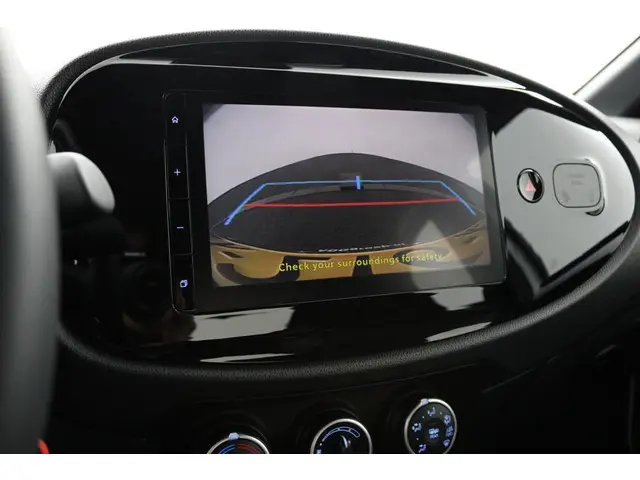 Toyota Aygo X 1.0 VVT-i MT Play 2024 Benzine 8