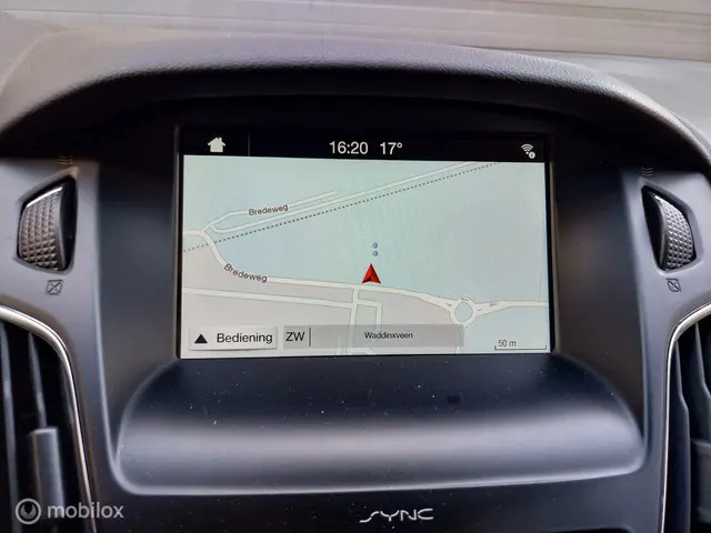 Ford Focus 1.0 Lease Edition|Navi|PDC|Cruise 2018 Benzine 9