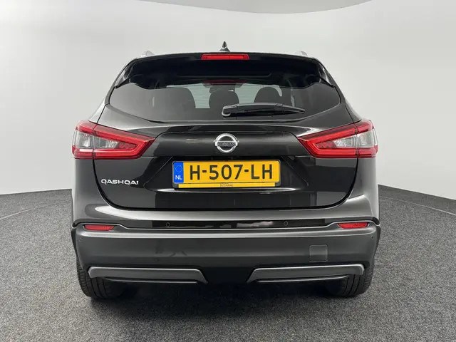 Nissan QASHQAI 1.3 DIG-T N-Connecta 2020 Benzine 33