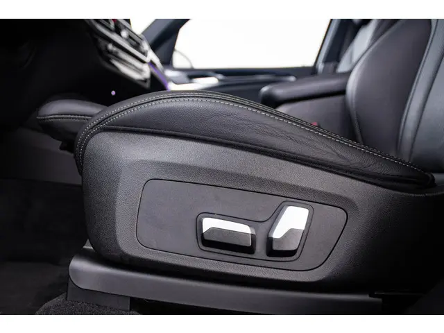 BMW iX3 Executive 80 kWh 2023 Elektrisch 20