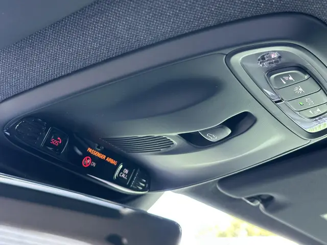 Volvo XC40 1.5 T3 R-Design 2019 Benzine 17