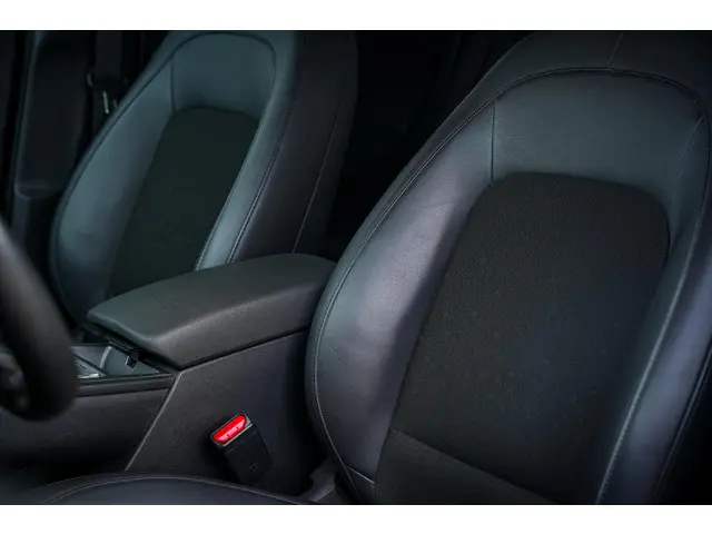 Hyundai Kona EV Comfort 64 kWh 2019 Elektrisch 25