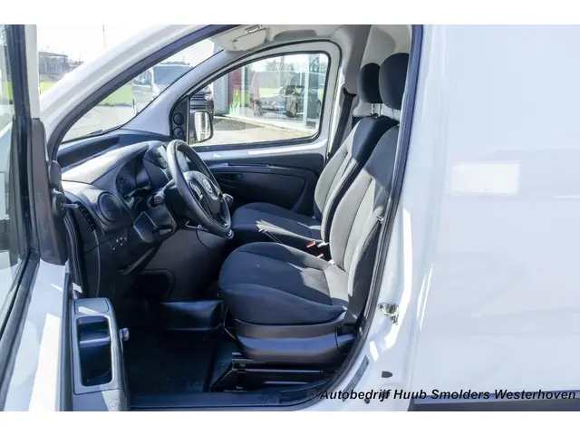 Fiat Fiorino 1.4 Easy Pro 2019 Benzine 13