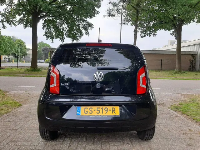 Volkswagen up! 1.0 move up! Airco 2012 Benzine 15