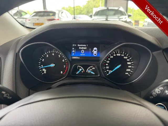 Ford Focus Wagon 1.0 Ecoboost Titanium 2016 Benzine 14