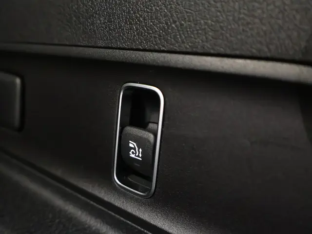 Mercedes-Benz GLE 53 AMG 4MATIC+ Limited 2023 Benzine 38